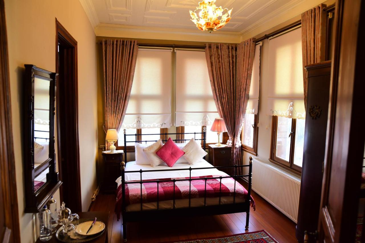ออตโตมัน สวีทส์ บาย เซรา เฮาส์ Bed & Breakfast อิสตันบูล ภายนอก รูปภาพ